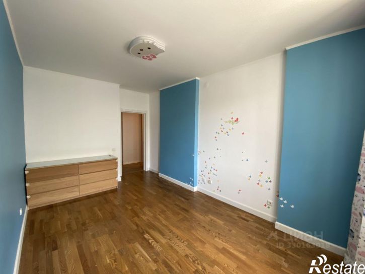 2-комн квартира улица Архитектора Рехмукова, 7,  д. 7