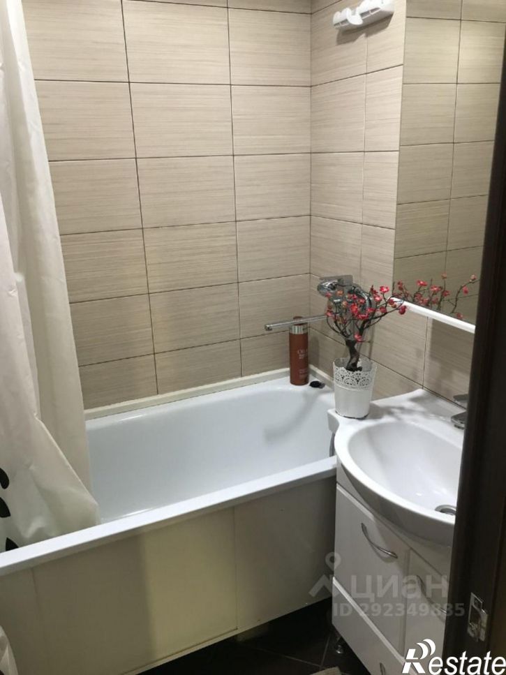 2-комн квартира ул Юрия Гагарина, 60/1,  д. 60/1