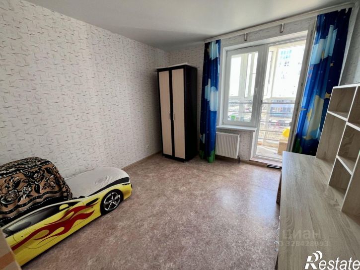 3-комн квартира улица Просвещения, 7,  д. 7