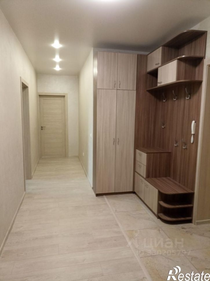 3-комн квартира улица Файзи Гаскарова, 11,  д. 11
