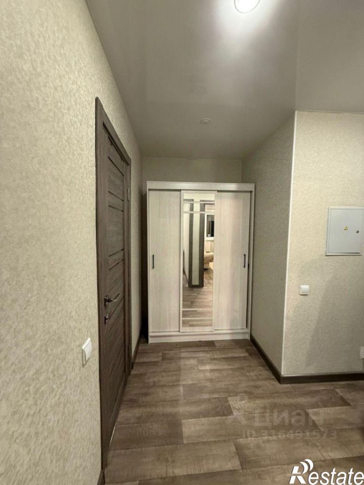 1-комн квартира улица Генерала Ишбулатова, 8/2,  д. 8/2