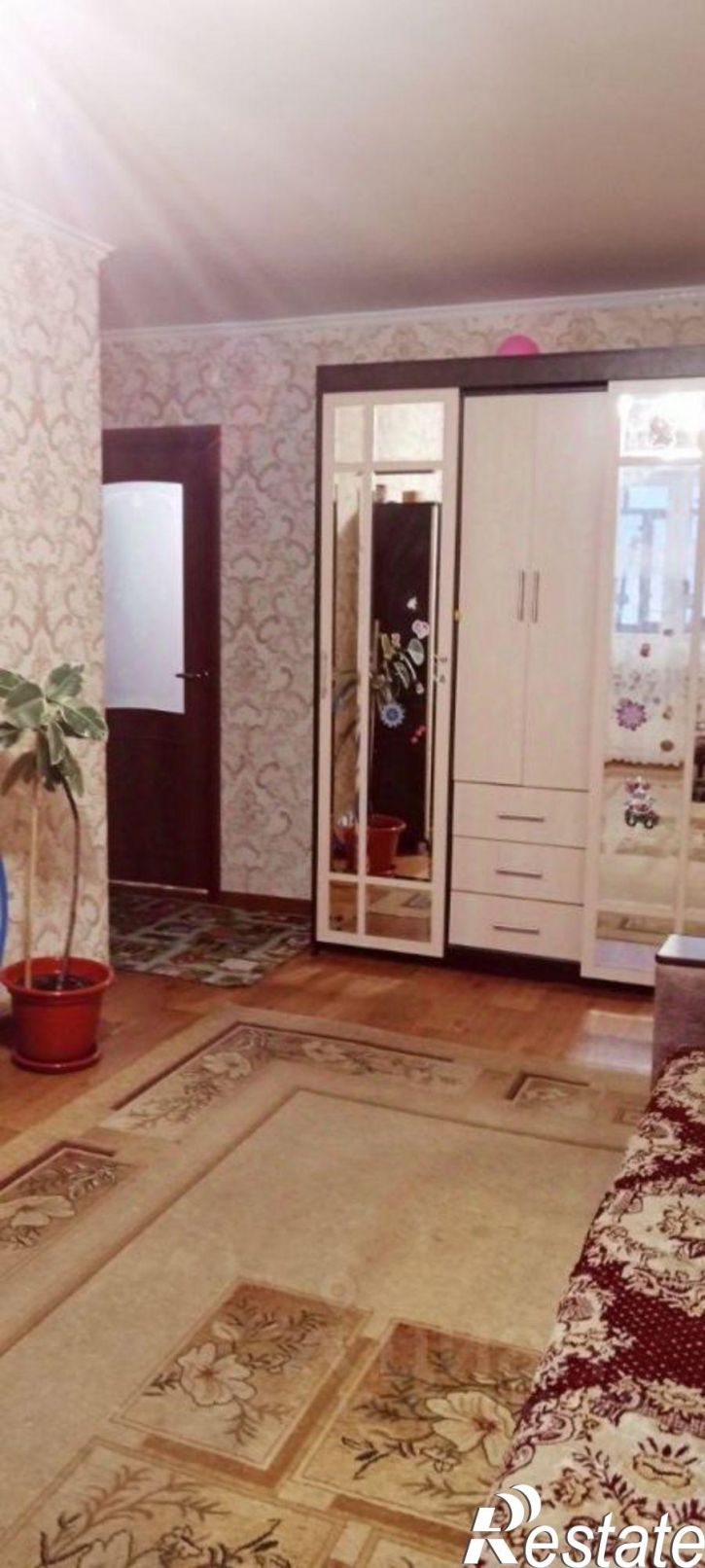 3-комн квартира улица Карима Хакимова, 5,  д. 5