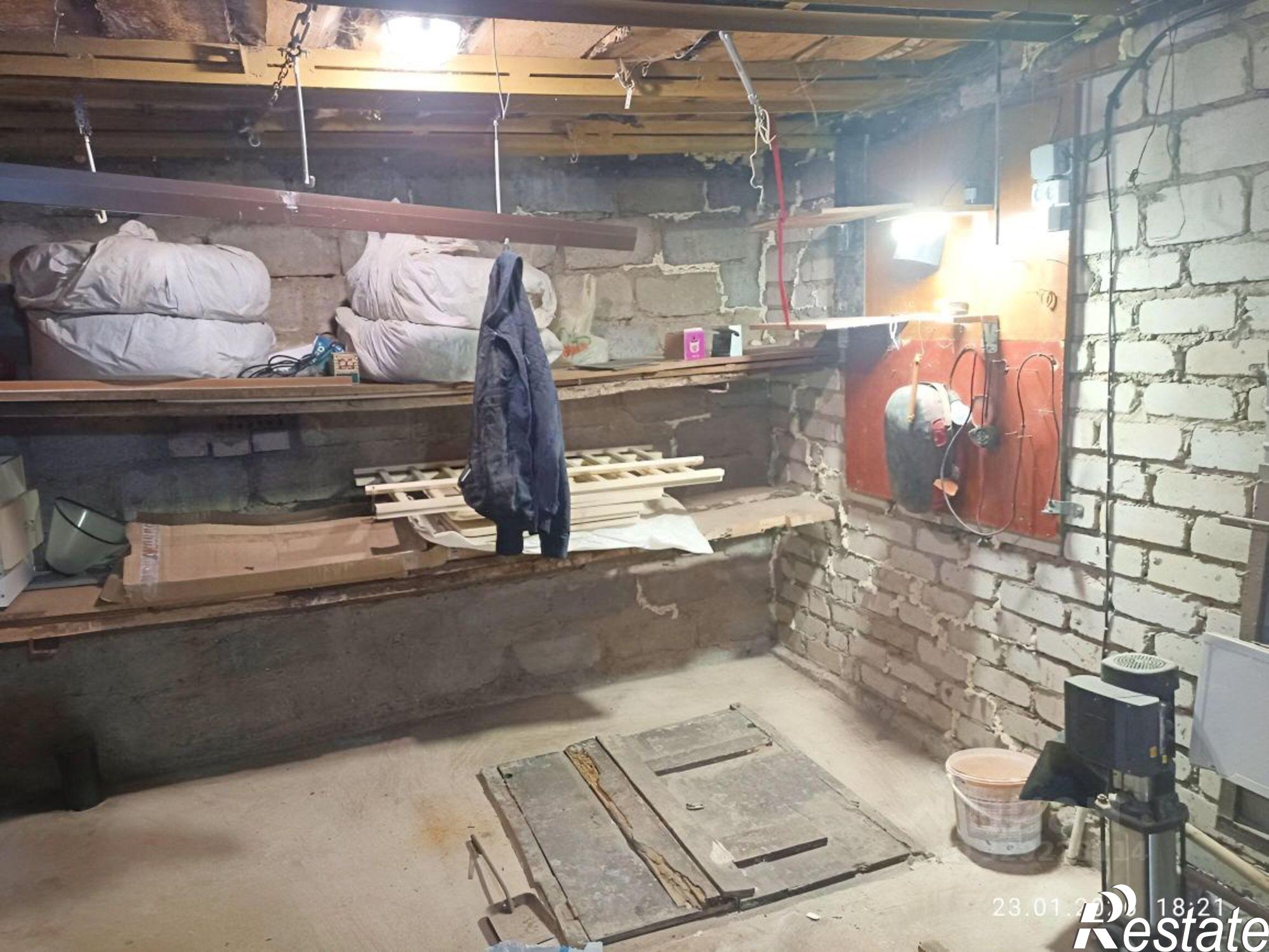 Купить гараж, место в паркинге за 600 012 рублей на ул Летчиков, 6а