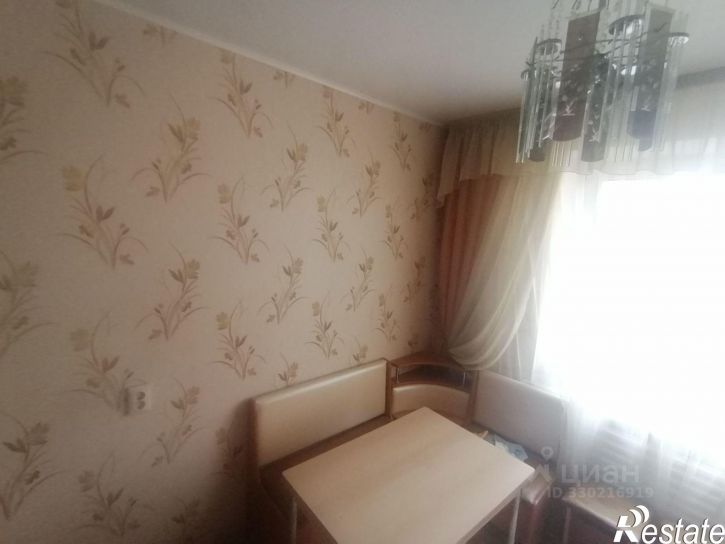 3-комн квартира ул Лесотехникума, 28,  д. 28