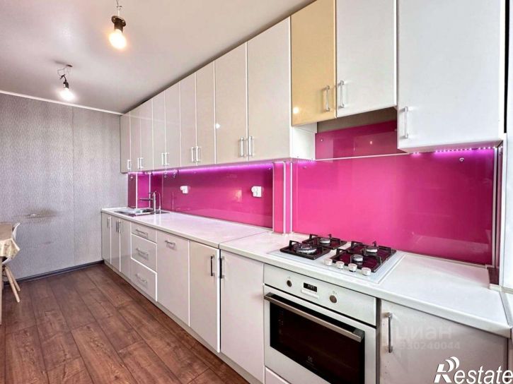3-комн квартира ул Менделеева, 217,  д. 217