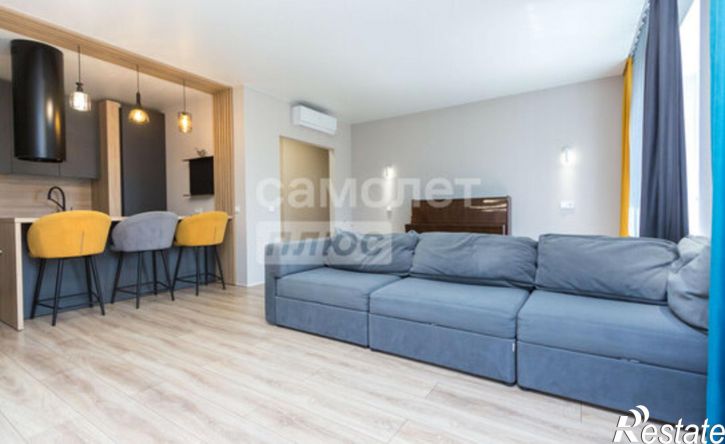4-комн квартира ул Менделеева, 1/1,  д. 1/1