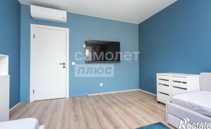 4-комн квартира ул Менделеева, 1/1,  д. 1/1