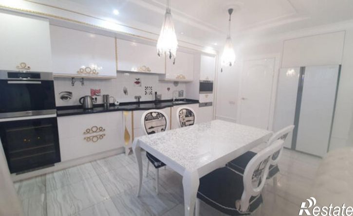 4-комн квартира ул Кирова, 31,  д. 31