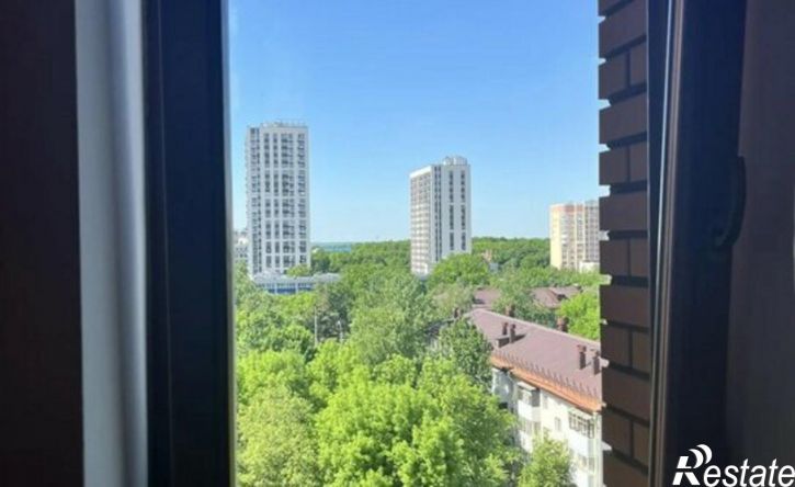 3-комн квартира улица Братьев Кадомцевых, 6/2,  д. 6/2