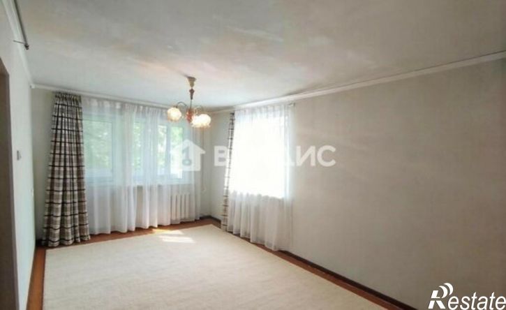 2-комн квартира улица Блюхера, 10/1,  д. 10/1