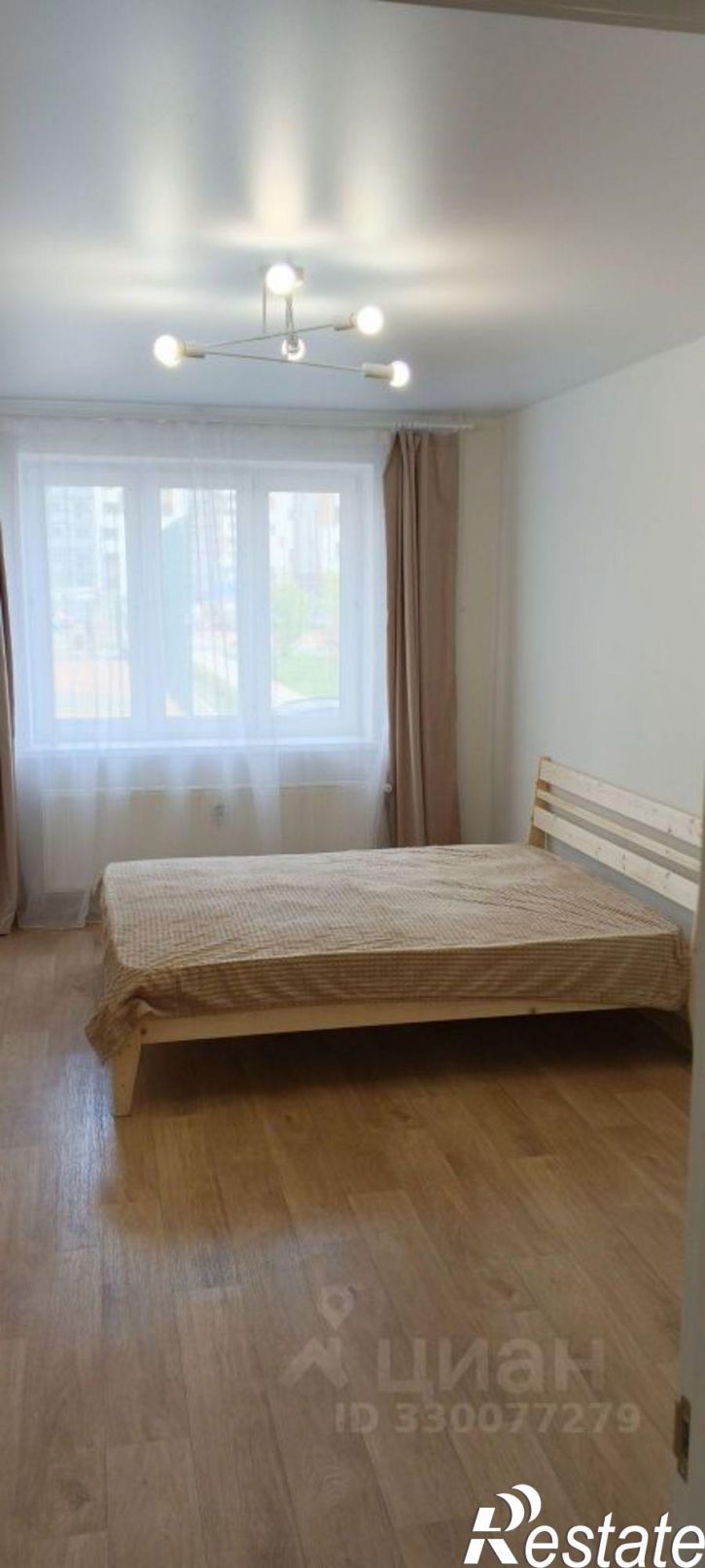 1-комн квартира Дёма м-н, улица Генерала Кусимова, 20