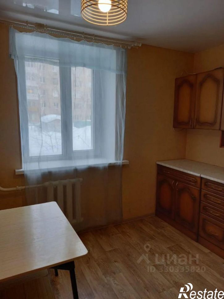 3-комн квартира ул Владивостокская, 11/1,  д. 11/1