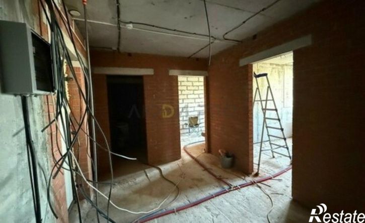 3-комн квартира ул им. Фронтовых бригад, 10/3,  д. 10/3