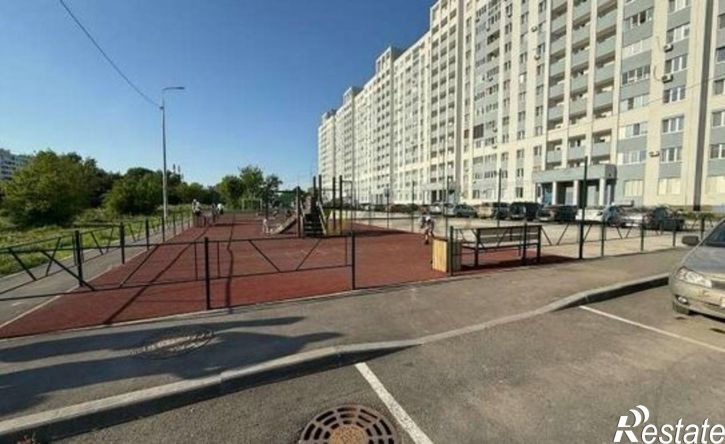 3-комн квартира ул им. Фронтовых бригад, 10/3,  д. 10/3