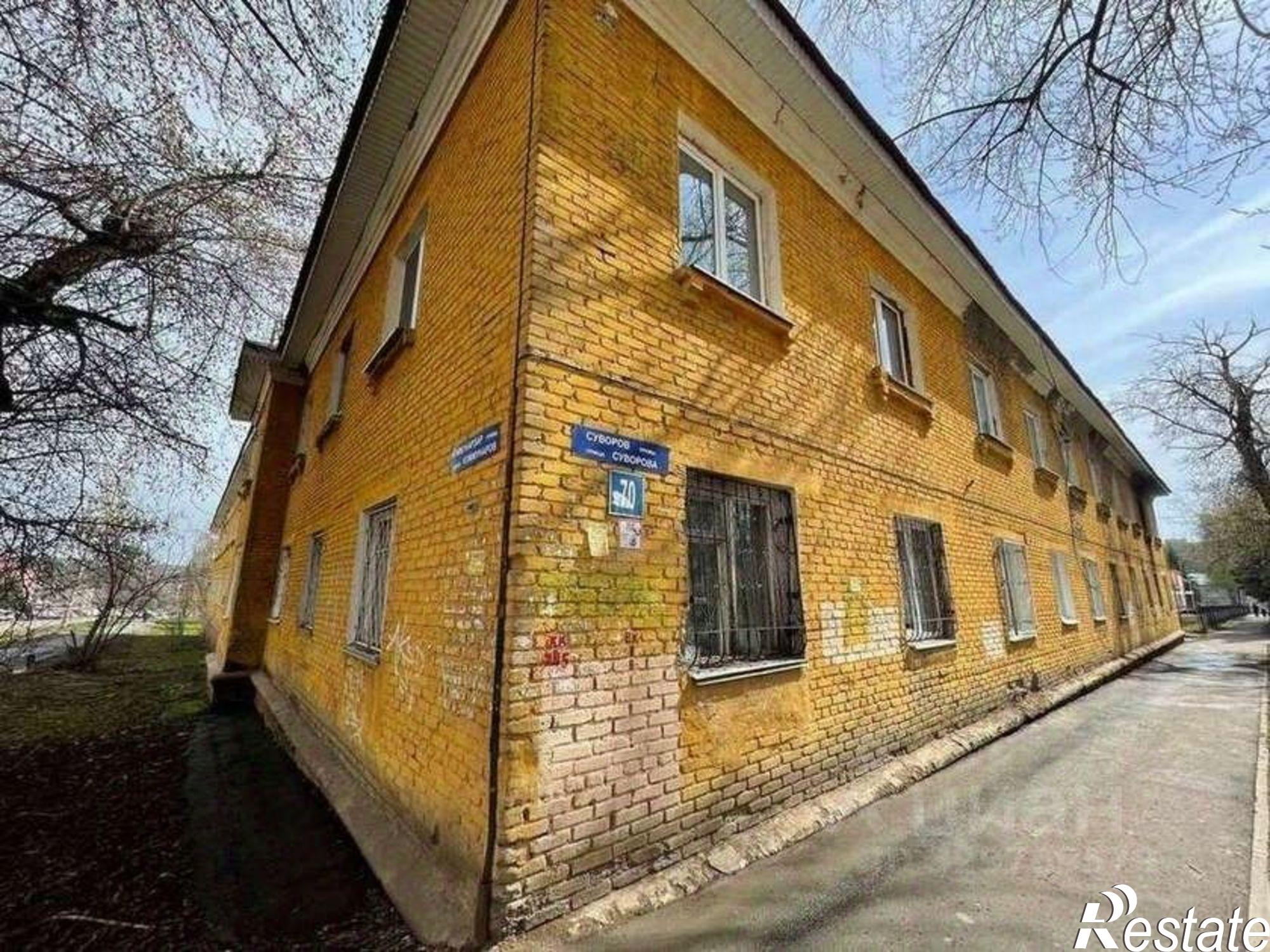Купить комнату за 890 000 рублей на ул Суворова, 70/56