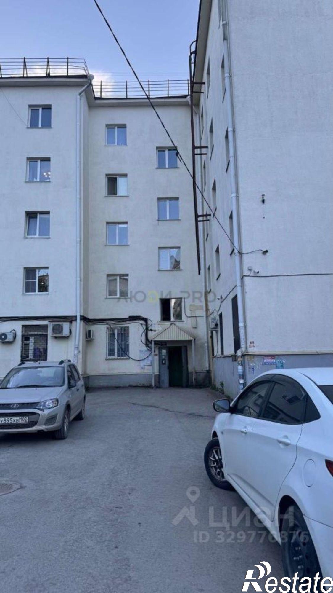 Купить комнату за 2 250 000 рублей на пр-кт Октября, 10