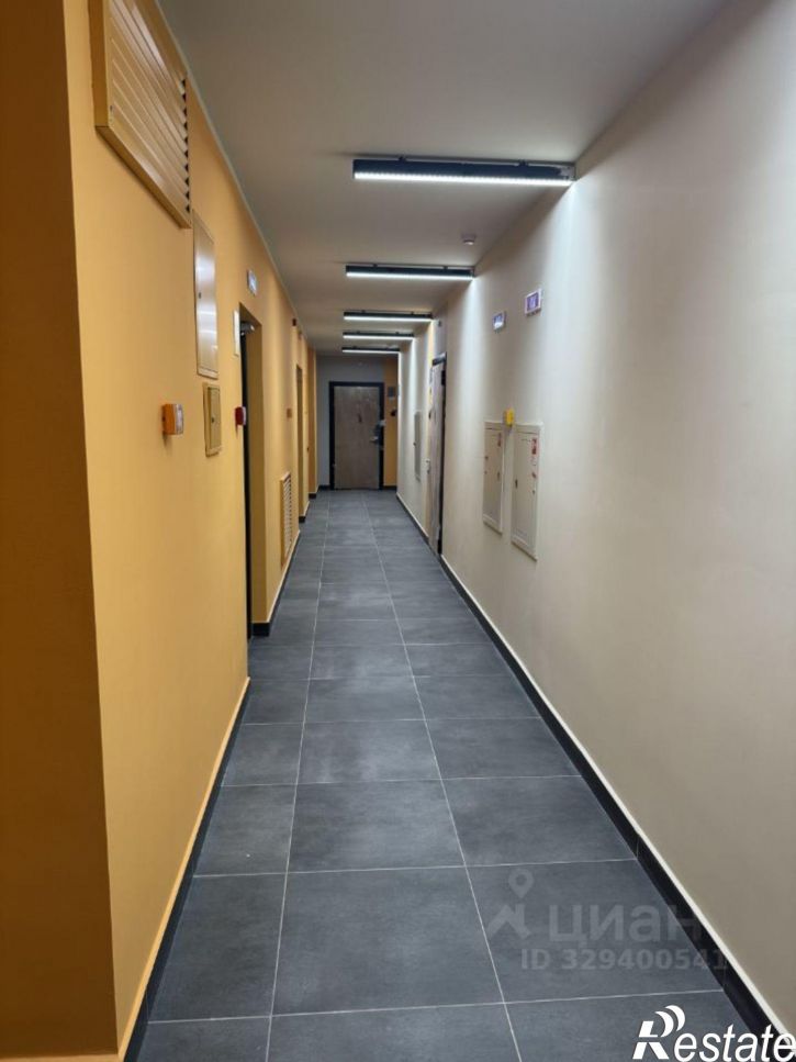 3-комн квартира улица Евгения Столярова, 13,  д. 13