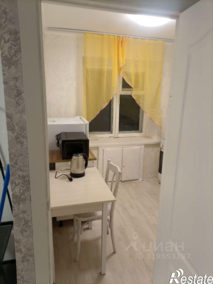 2-комн квартира ул Братьев Кадомцевых, 5 1,  д. 5 1,  к. 1