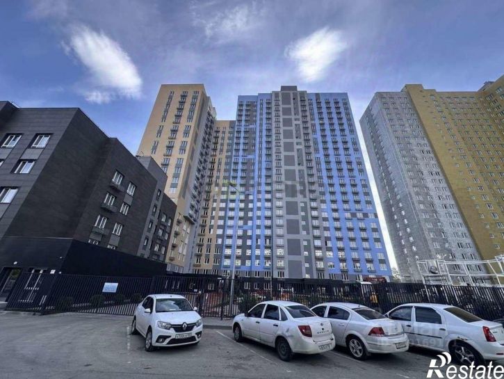 3-комн квартира ул Летчиков, 2 3,  д. 2 3,  к. 3