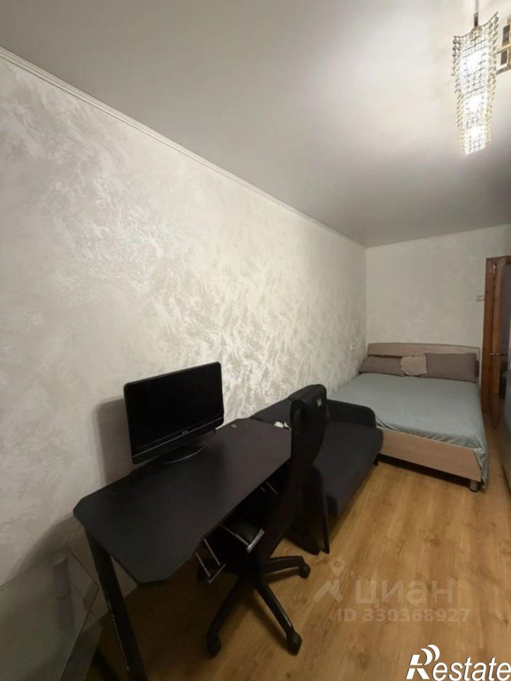 3-комн квартира улица Адмирала Макарова, 18/1,  д. 18/1