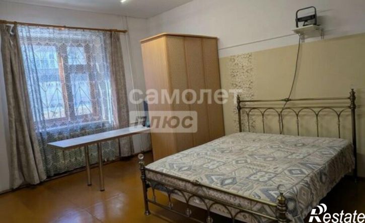 3-комн квартира улица Левченко, 4,  д. 4