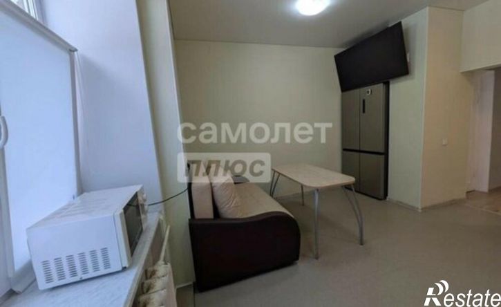 3-комн квартира улица Левченко, 4,  д. 4