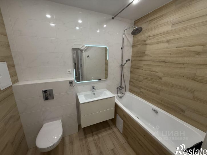2-комн квартира улица Рудольфа Нуреева, 1,  д. 1