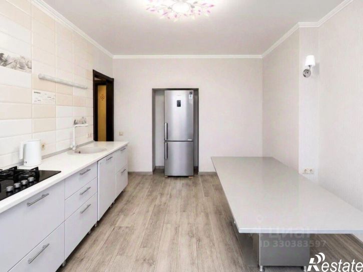 3-комн квартира Театральная улица, 3,  д. 3