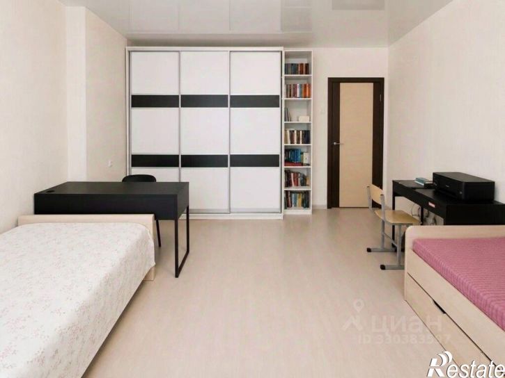 3-комн квартира Театральная улица, 3,  д. 3