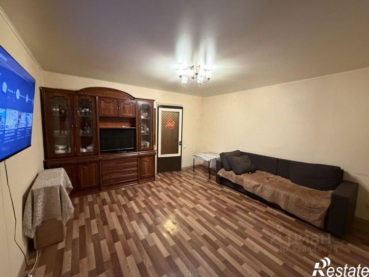 4-комн квартира улица Ирендык, 4,  д. 4