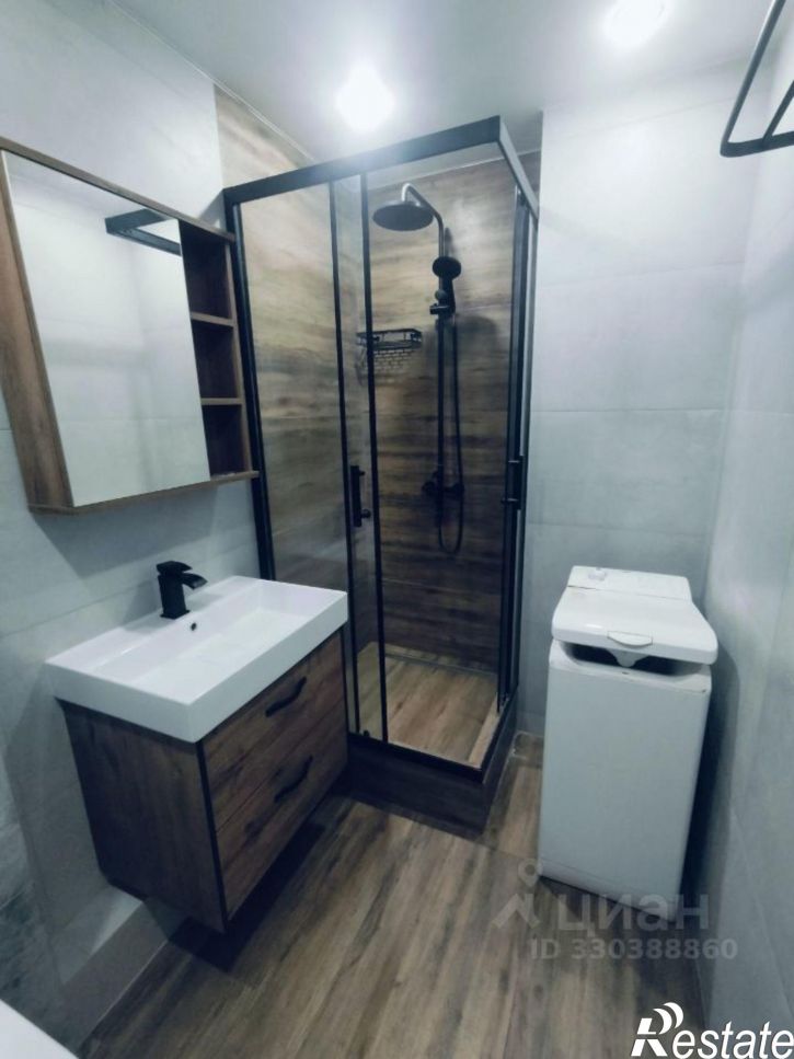 1-комн квартира ул Летчика Кобелева, 1,  д. 1