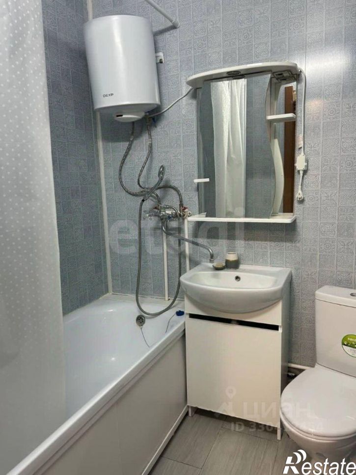 1-комн квартира ул Генерала Ишбулатова, 8/2,  д. 8/2