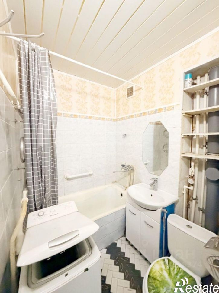 2-комн квартира ул Машиностроителей, 14 1,  д. 14 1,  к. 1