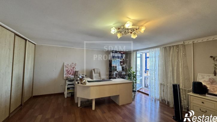 4-комн квартира Энтузиастов улица, д.5