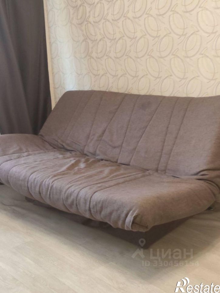 3-комн квартира пр-кт Октября, 82,  д. 82