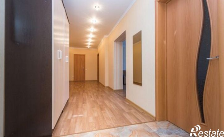 3-комн квартира ул Цюрупы, 76,  д. 76