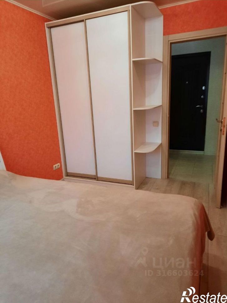 2-комн квартира улица Авроры, 15,  д. 15