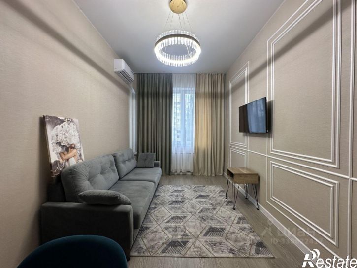 2-комн квартира улица Аксакова, 81,  д. 81
