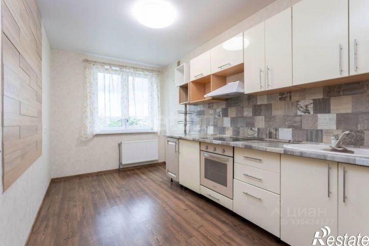 3-комн квартира Златоустовская улица, 20,  д. 20