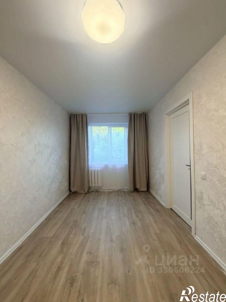 2-комн квартира ул Коммунаров, 3,  д. 3