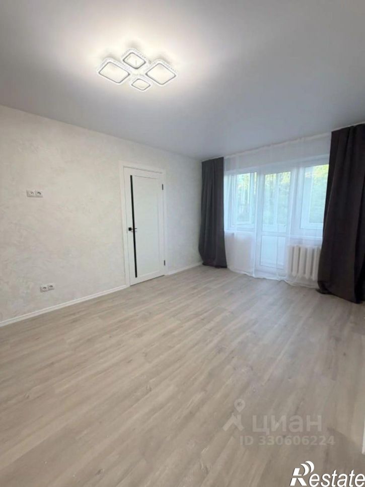 2-комн квартира ул Коммунаров, 3,  д. 3