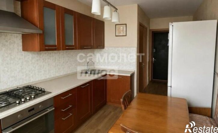 3-комн квартира ул Рабкоров, 11/1,  д. 11/1