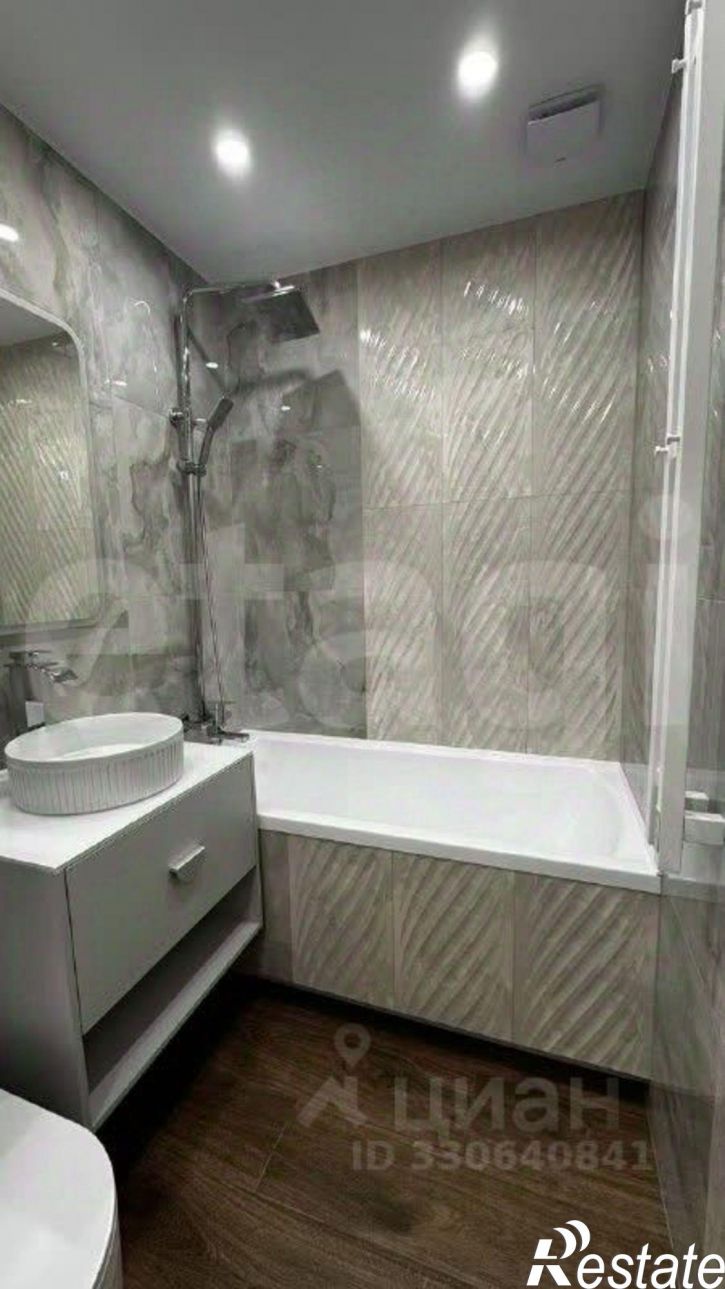 2-комн квартира ул Блюхера, 6 1,  д. 6 1,  к. 1