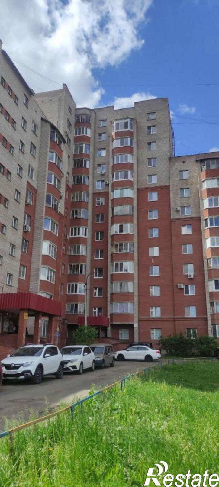 3-комн квартира улица Коммунаров, 66/2,  д. 66/2