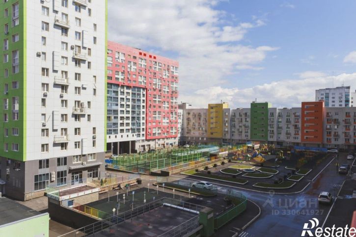 3-комн квартира ул Комсомольская, 15,  д. 15