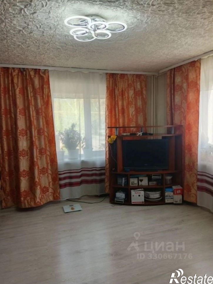 3-комн квартира Мелеузовская улица, 17/2,  д. 17/2