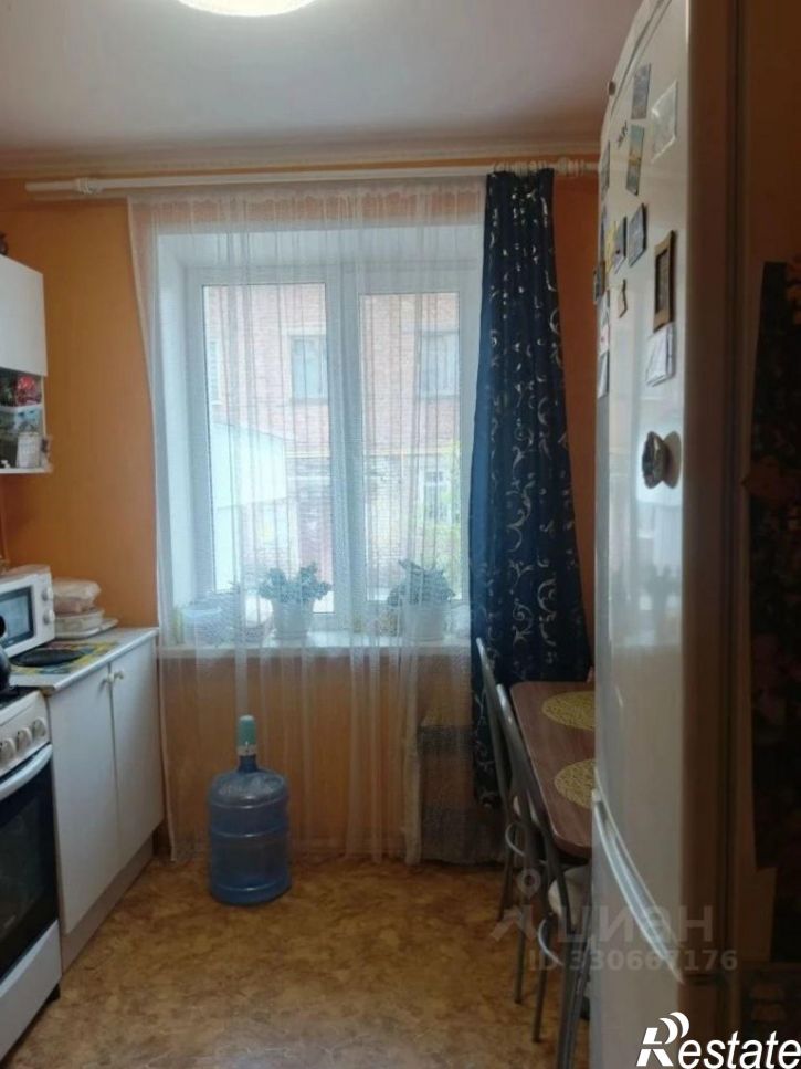 3-комн квартира Мелеузовская улица, 17/2,  д. 17/2