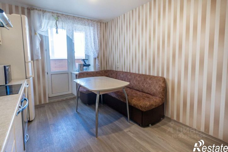 2-комн квартира Интернациональная улица, 15,  д. 15