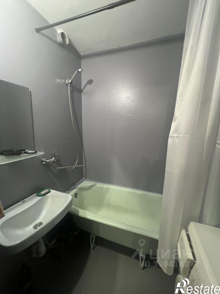 3-комн квартира улица Юрия Гагарина, 52/1,  д. 52/1