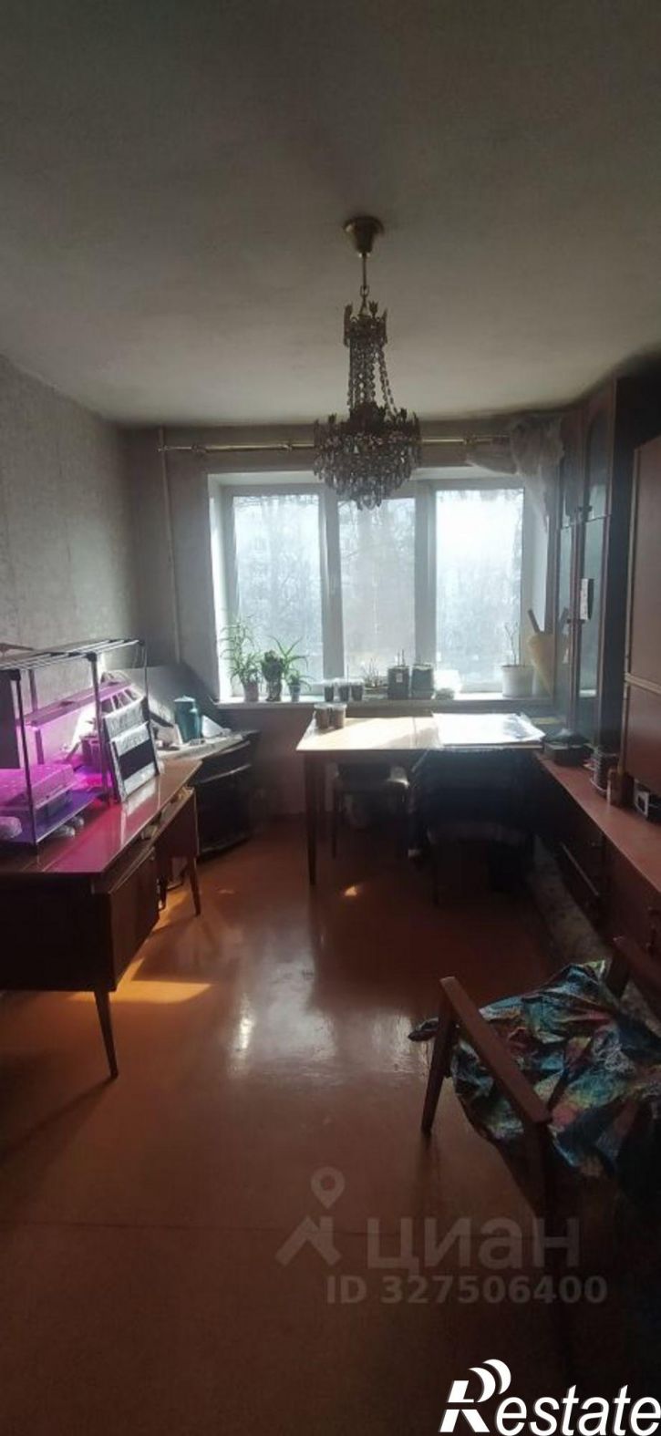 3-комн квартира ул Рихарда Зорге, 49,  д. 49